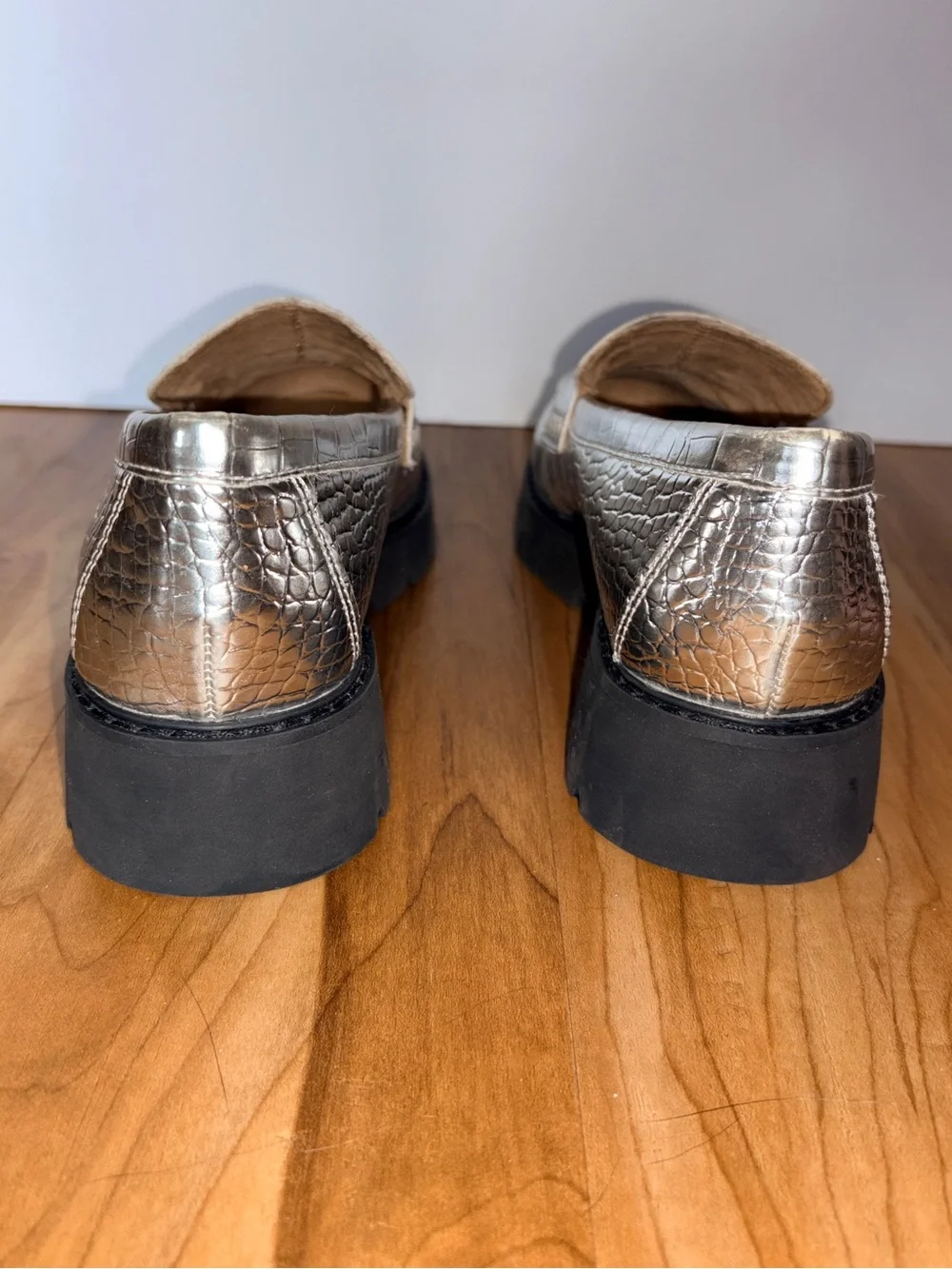 J. Crew Metallic Silver Croc-Embossed Lug Sole Penny Loafers size 7
